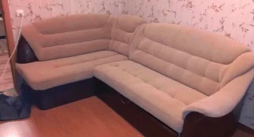 Перетяжка углового дивана. Волчанск